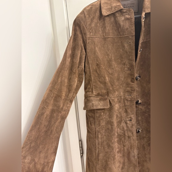 Women's Brown Suede Coat - Picture 5 of 11